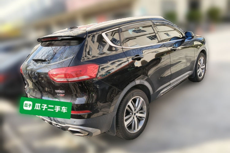 哈弗H6 2017款 红标 2.0T 自动两驱领尚型车身外观7