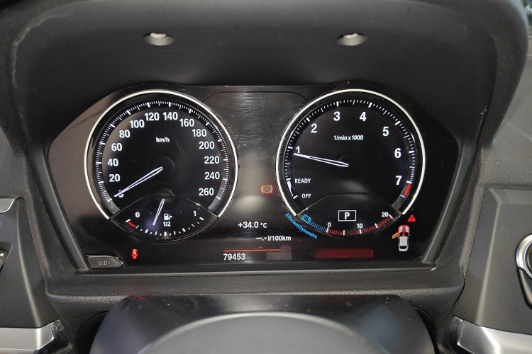 宝马1系 2019款 120i M运动套装局部细节14