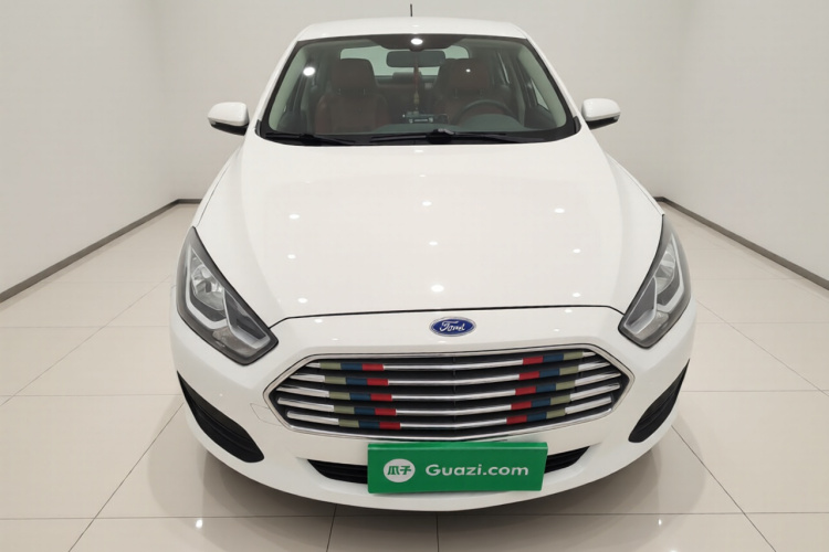 福特 福睿斯 2017款 改款 1.5L 自动舒适型车身外观2