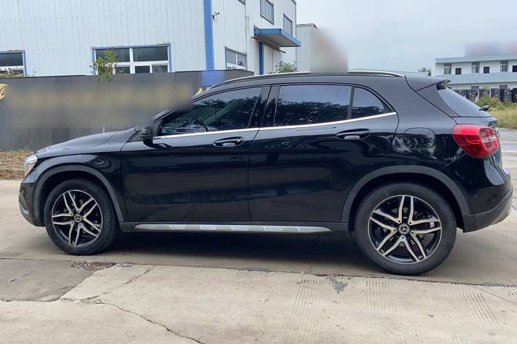 奔驰GLA 2016款 GLA 200 时尚型车身外观6005