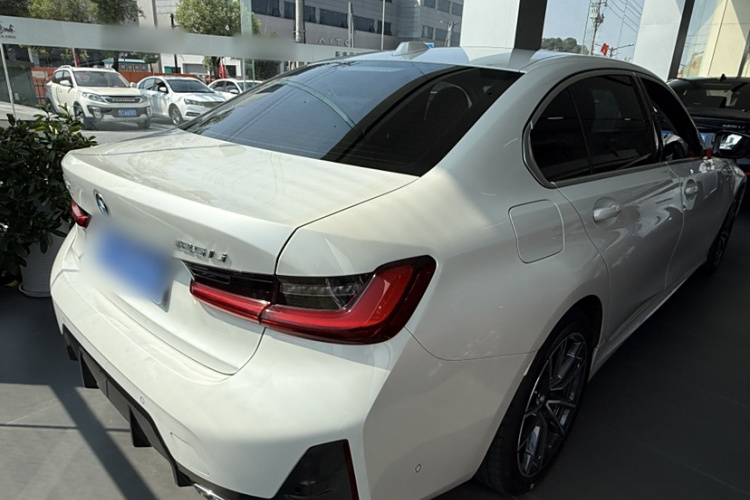 宝马3系 2024款 325Li M运动套装车身外观6004