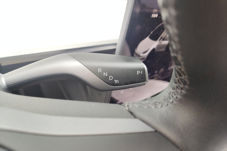 特斯拉 Model Y 2022款 Performance高性能全轮驱动版局部细节18