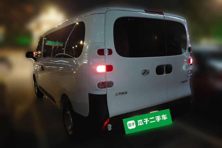 上汽大通MAXUS 大拿V1 2025款 低顶 多功能版 42kWh车身外观5