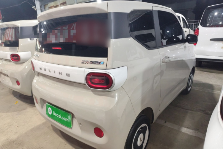 五菱汽车 宏光MINIEV 2024款 第三代 215km 青春版车身外观7