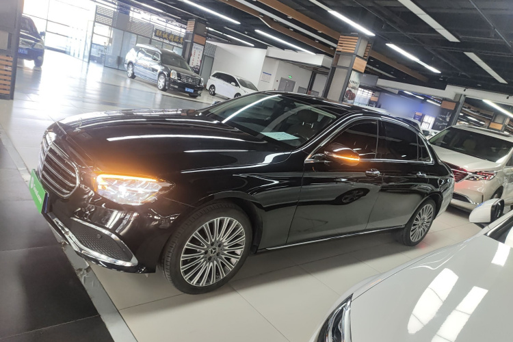 奔驰E级 2021款 改款 E 300 L 时尚型车身外观6003