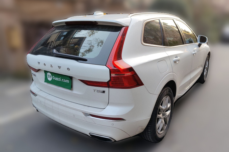 沃尔沃XC60 2020款 T5 四驱智逸豪华版车身外观7