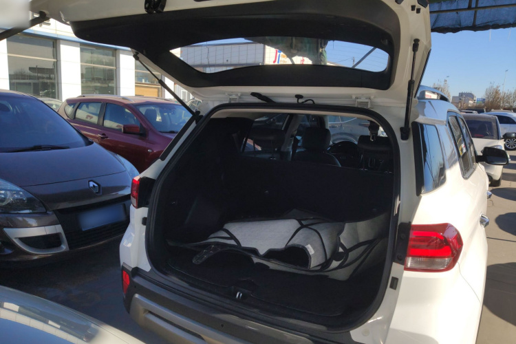 北京现代ix35 2020款 2.0L 自动两驱智勇·畅享版局部细节23