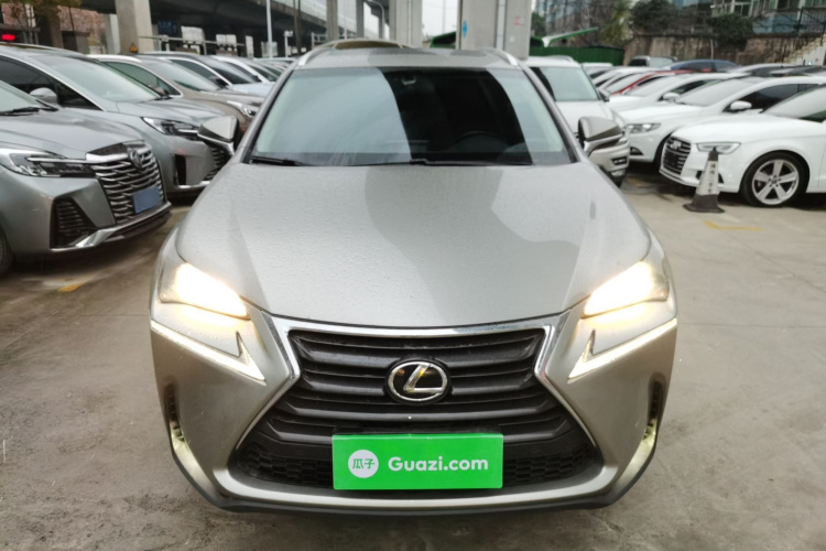 雷克萨斯NX 2015款 200t 全驱 锋尚版车身外观2