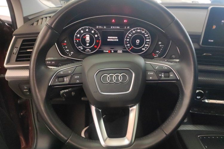 奥迪Q5L 2018款 45 TFSI 尊享时尚型 国VI中控内饰13