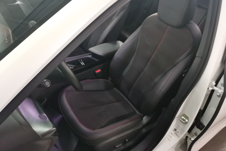 别克 威朗 2023款 Pro GS 疾风版局部细节19