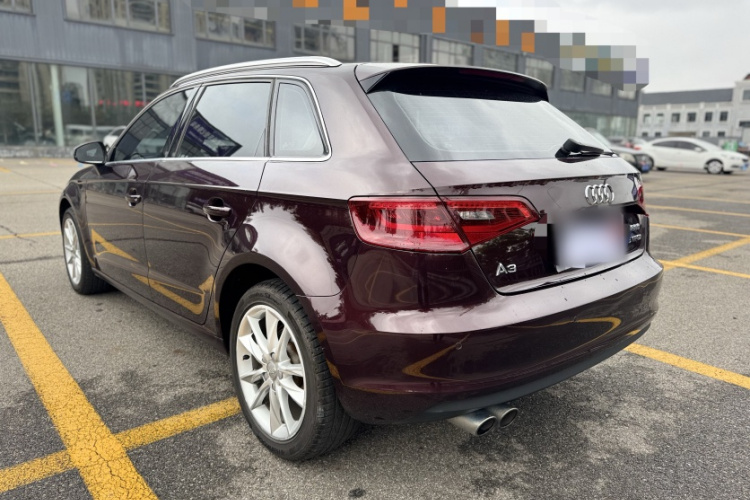 奥迪A3 2015款 Sportback 35 TFSI 百万纪念舒享型车身外观6005
