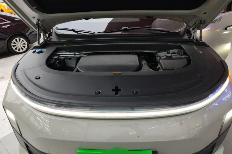 理想汽车 理想L6 2024款 Max机舱底盘24