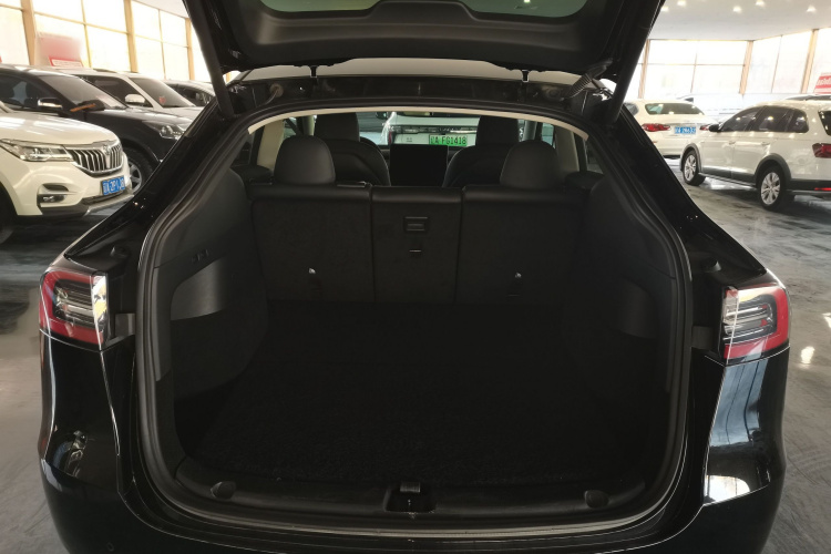 特斯拉 Model Y 2022款 改款 后轮驱动版局部细节23