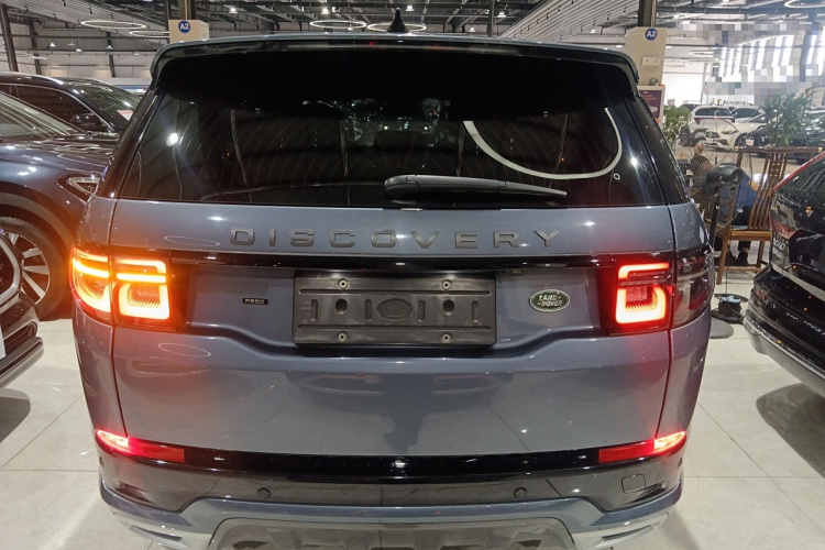 路虎 发现运动版 2022款 249PS R-Dynamic S 性能版 5座车身外观6004