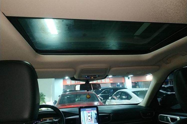 福特 探险者 2020款 EcoBoost 285 四驱风尚版 6座中控内饰22