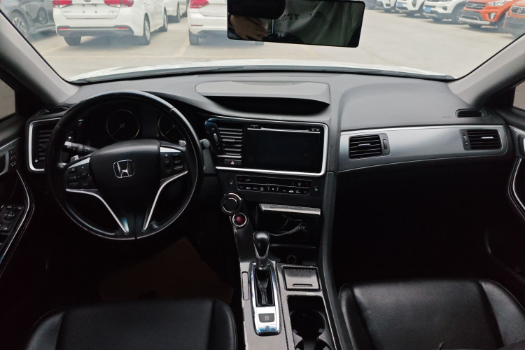 本田 思铂睿 2015款 2.4L 尊贵版中控内饰12