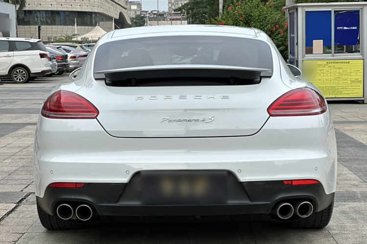 保时捷 2014款 Panamera 4 Executive 3.0T车身外观6002