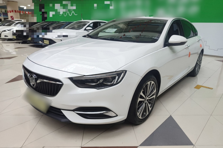 别克 君威 2017款 28T 尊享型车身外观1