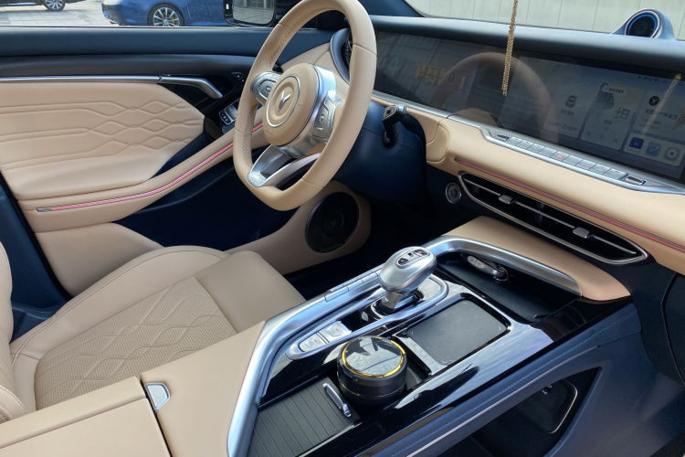 岚图汽车 岚图FREE 2023款 四驱超长续航增程版局部细节16