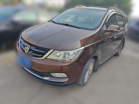 宝骏730 2016款 1.5L 手动舒适型 7座 国V