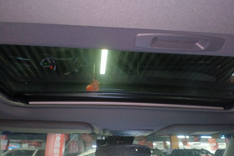 丰田 亚洲龙 2023款 双擎 2.5L 豪华版局部细节22