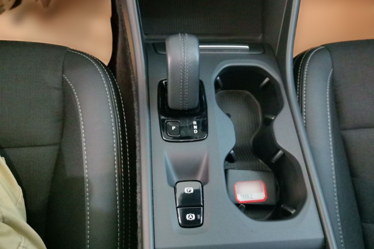 沃尔沃XC40 2020款 T3 智行时尚版局部细节18