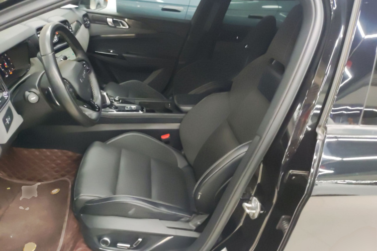 领克03 2022款 1.5TD DCT劲Pro中控内饰19