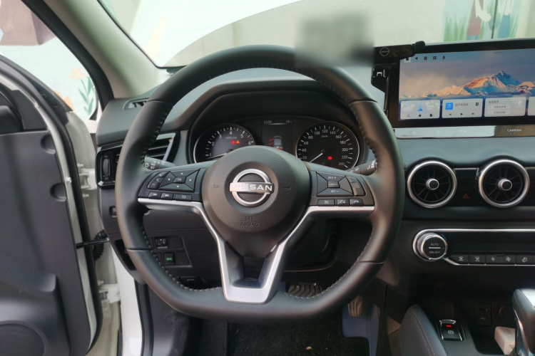 日产 逍客 2025款 荣誉 2.0L CVT XV+领先版中控内饰13