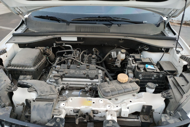 五菱汽车 五菱星驰 2022款 1.5L 手动自由型机舱底盘24