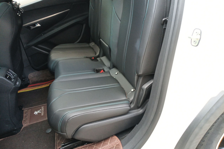 标致5008 2021款 360THP 5座实力版中控内饰21