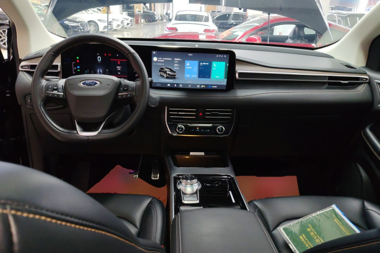 福特 锐界 2021款 改款 PLUS EcoBoost 245 两驱豪锐型 7座中控内饰12