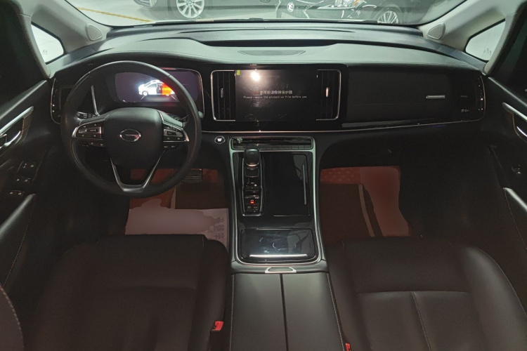 广汽传祺 传祺M8 2021款 领秀系列 390T 尊贵版中控内饰7002