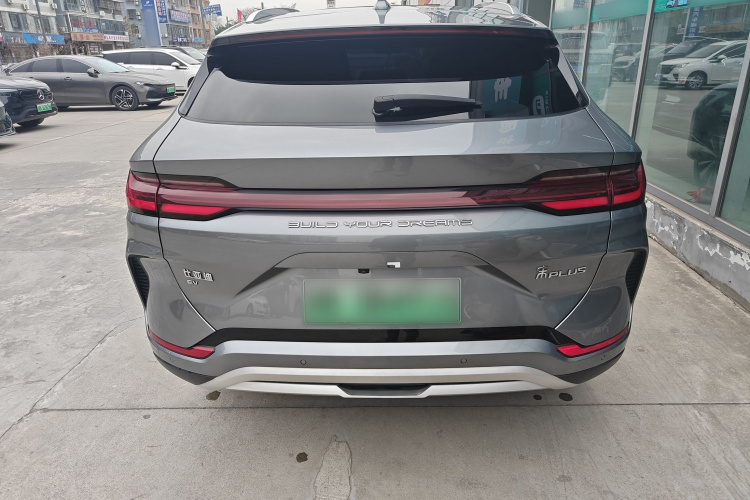 比亚迪 宋PLUS新能源 2023款 冠军版 EV 520KM 尊贵型车身外观6006