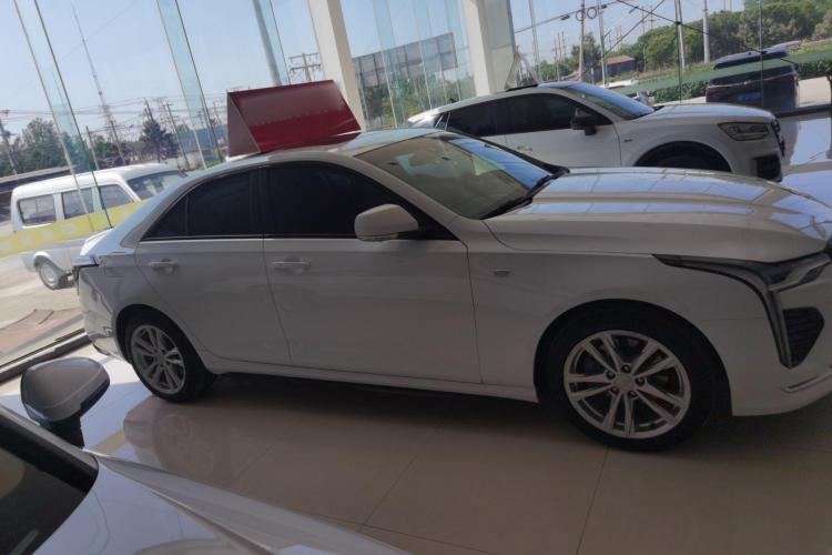 凯迪拉克CT4 2021款 28T 风尚型车身外观6002