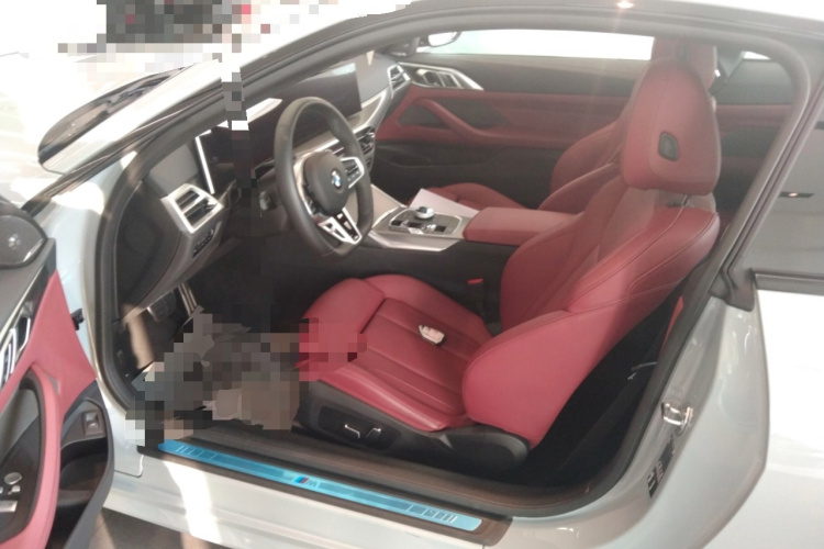 宝马4系 2024款 430i M运动曜夜套装中控内饰20