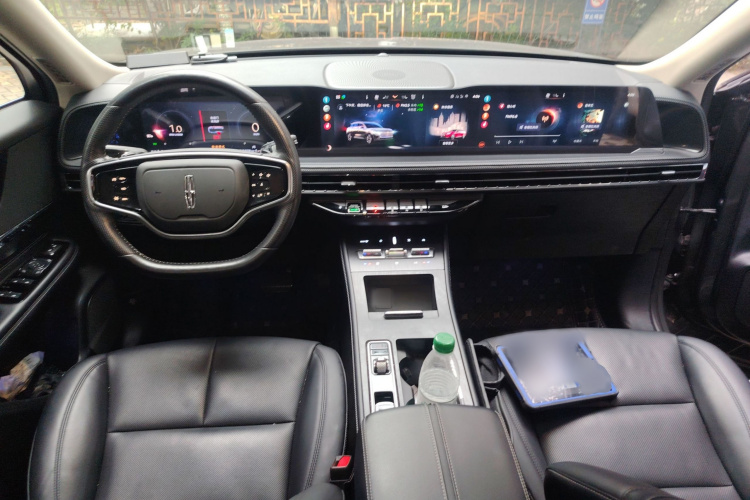 林肯 冒险家 2023款 2.0T 两驱尊享版中控内饰7002