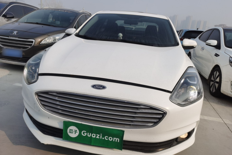 福特 福睿斯 2019款 改款 1.5L 自动悦享型 国VI车身外观2