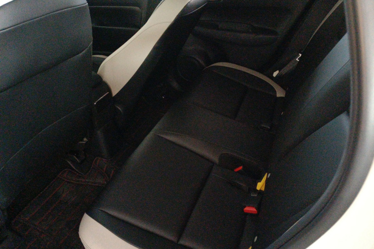本田 飞度 2023款 1.5L CVT潮跑版中控内饰21