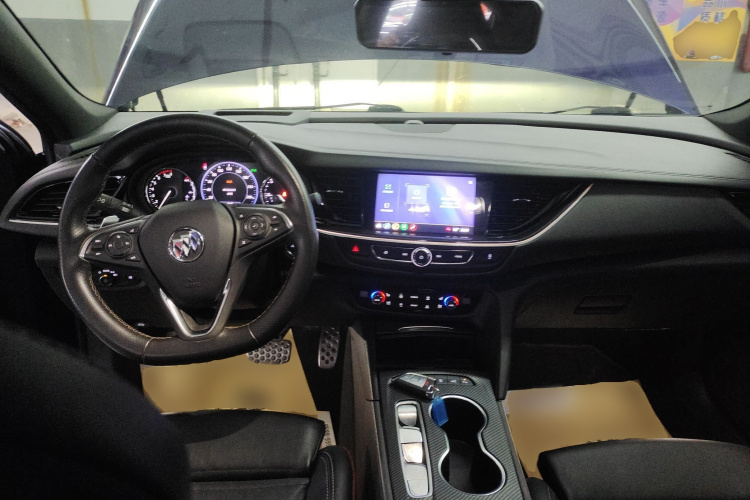 别克 君威 2021款 GS 28T 尊贵型中控内饰7002