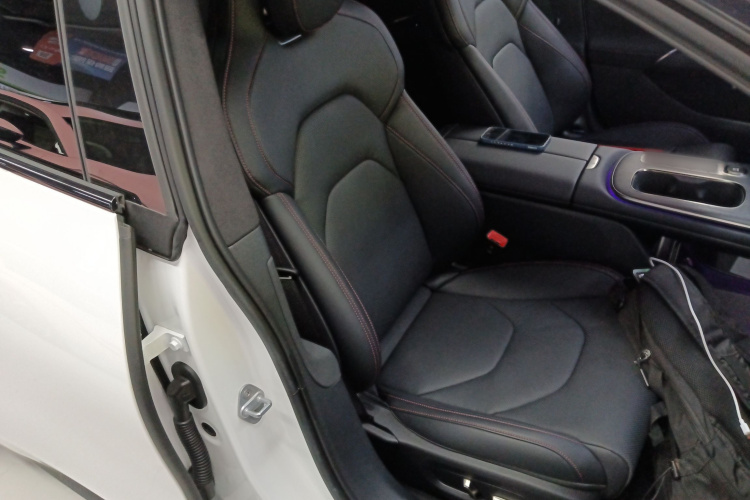 小米汽车 小米SU7 2024款 四驱超长续航高阶智驾Max版局部细节41