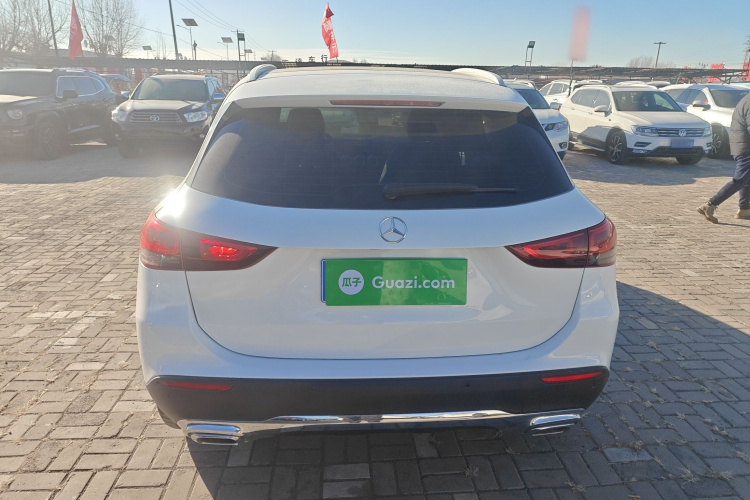 奔驰GLA 2020款 GLA 200车身外观6