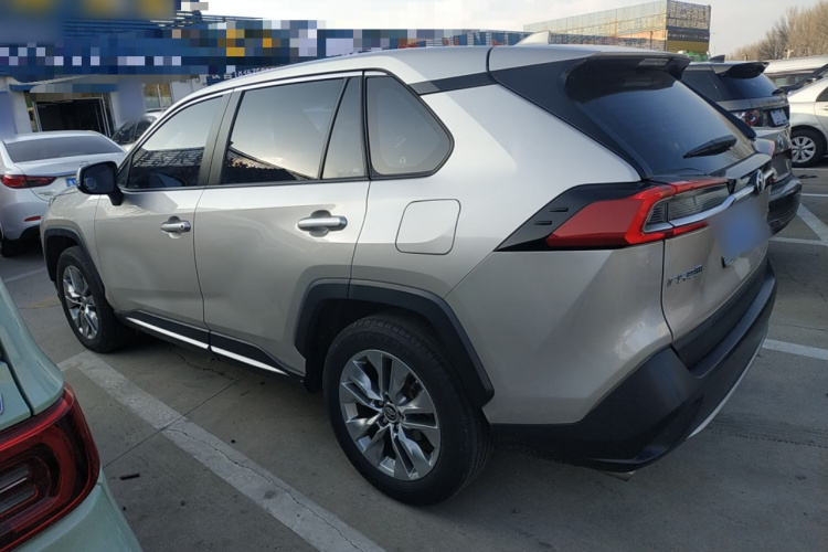 丰田 威兰达 2020款 2.0L CVT两驱豪华版车身外观6003