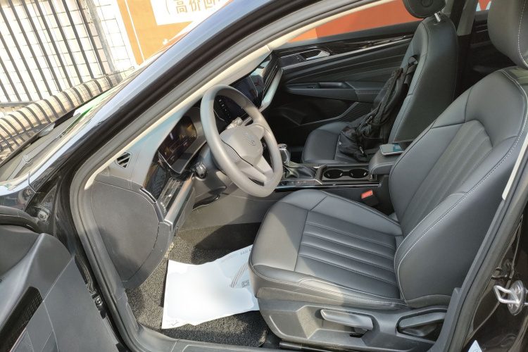 大众 帕萨特 2022款 280TSI 商务版中控内饰19