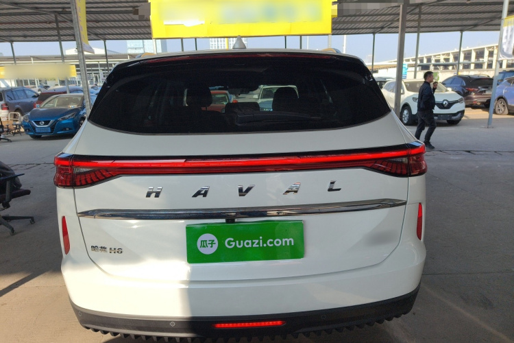 哈弗H6 2024款 1.5T 两驱经典版车身外观6