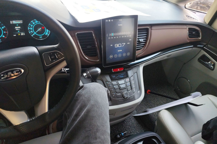 江淮瑞风 瑞风L5 2022款 2.0T 自动商务版中控内饰7002