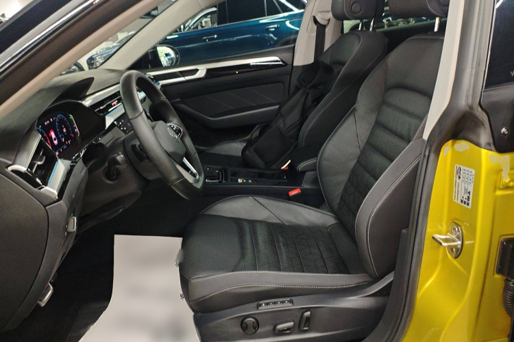 一汽-大众CC 2021款 380TSI 夺目版局部细节19