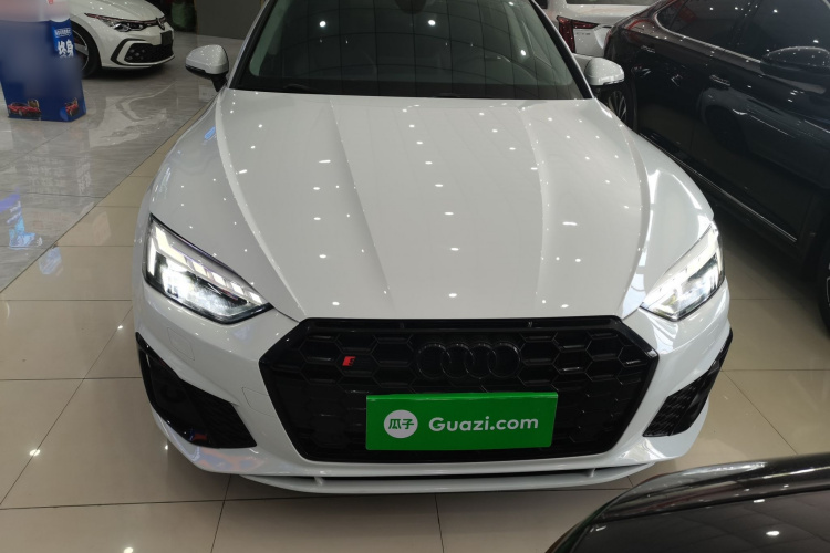 奥迪A5 2021款 Sportback 40 TFSI quattro 豪华致雅型车身外观2