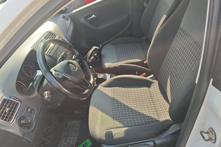 大众 Polo 2018款 1.5L 自动安享型中控内饰19