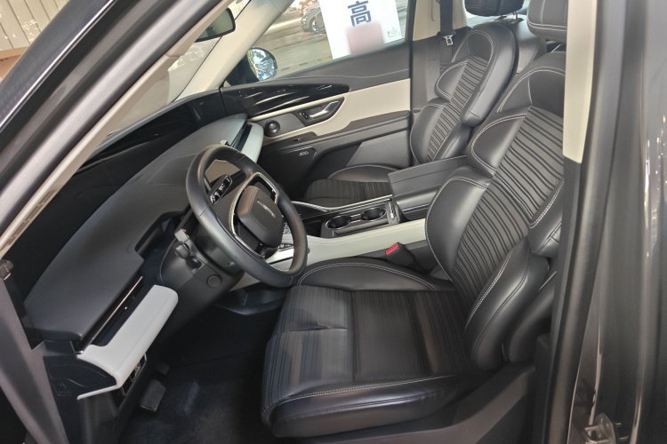 林肯 航海家 2023款 2.0T 四驱尊睿版中控内饰19