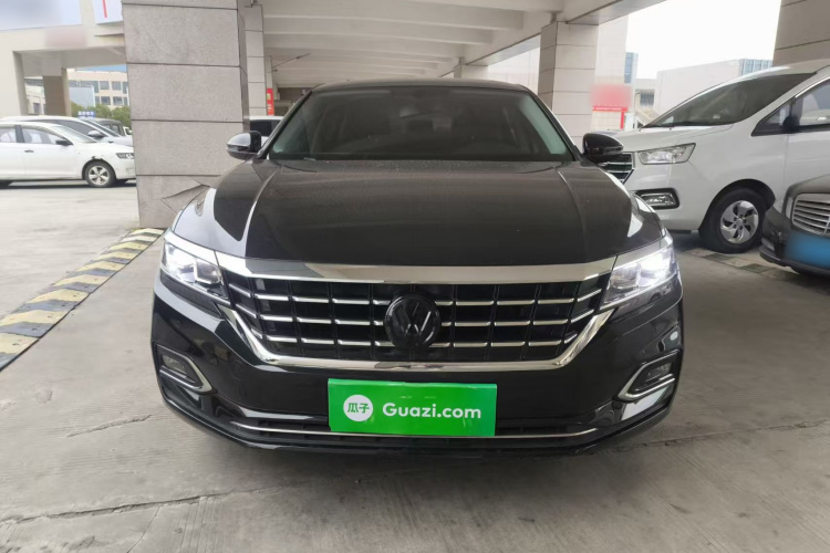 大众 帕萨特 2019款 330TSI 精英版 国VI车身外观2